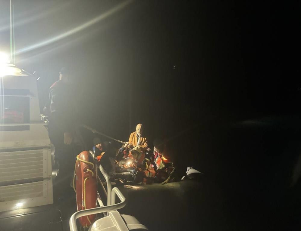 Çanakkale’nin Ayvacık ilçesi açıklarında Sahil Güvenlik ekiplerince, Yunan Sahil Güvenlik