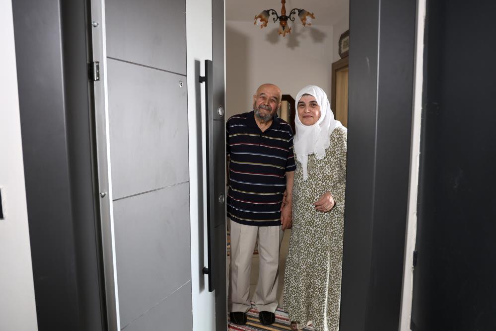 Adana’da depremzedeler için yapılan TOKİ konutlarında yaşam başladı. Deprem günü