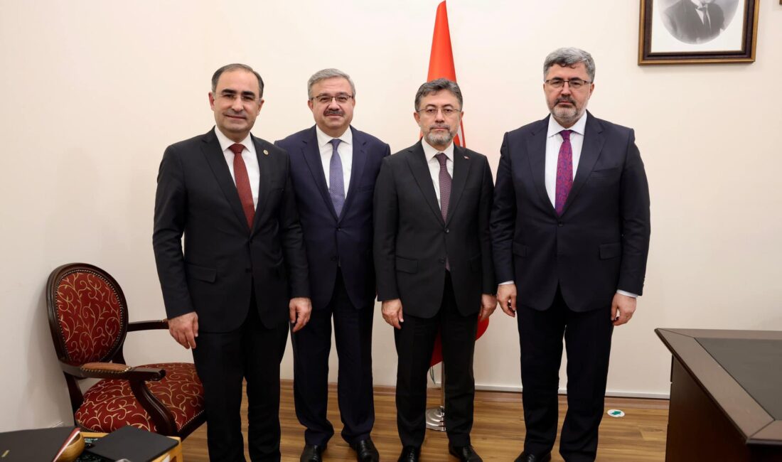 AK Parti Afyonkarahisar Milletvekilleri Ali Özkaya, İbrahim Yurdunuseven ve Hasan