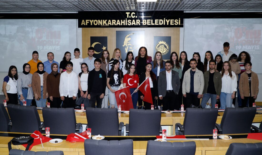 Belediye Başkanı Burcu Köksal, 19 Mayıs Atatürk’ü Anma ve Gençlik