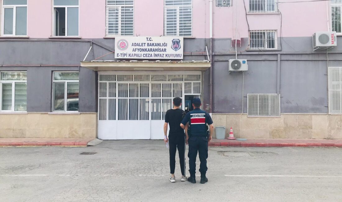 Afyonkarahisar İl Jandarma Komutanlığınca, aranan şahısların tespiti ve yakalanmasına yönelik
