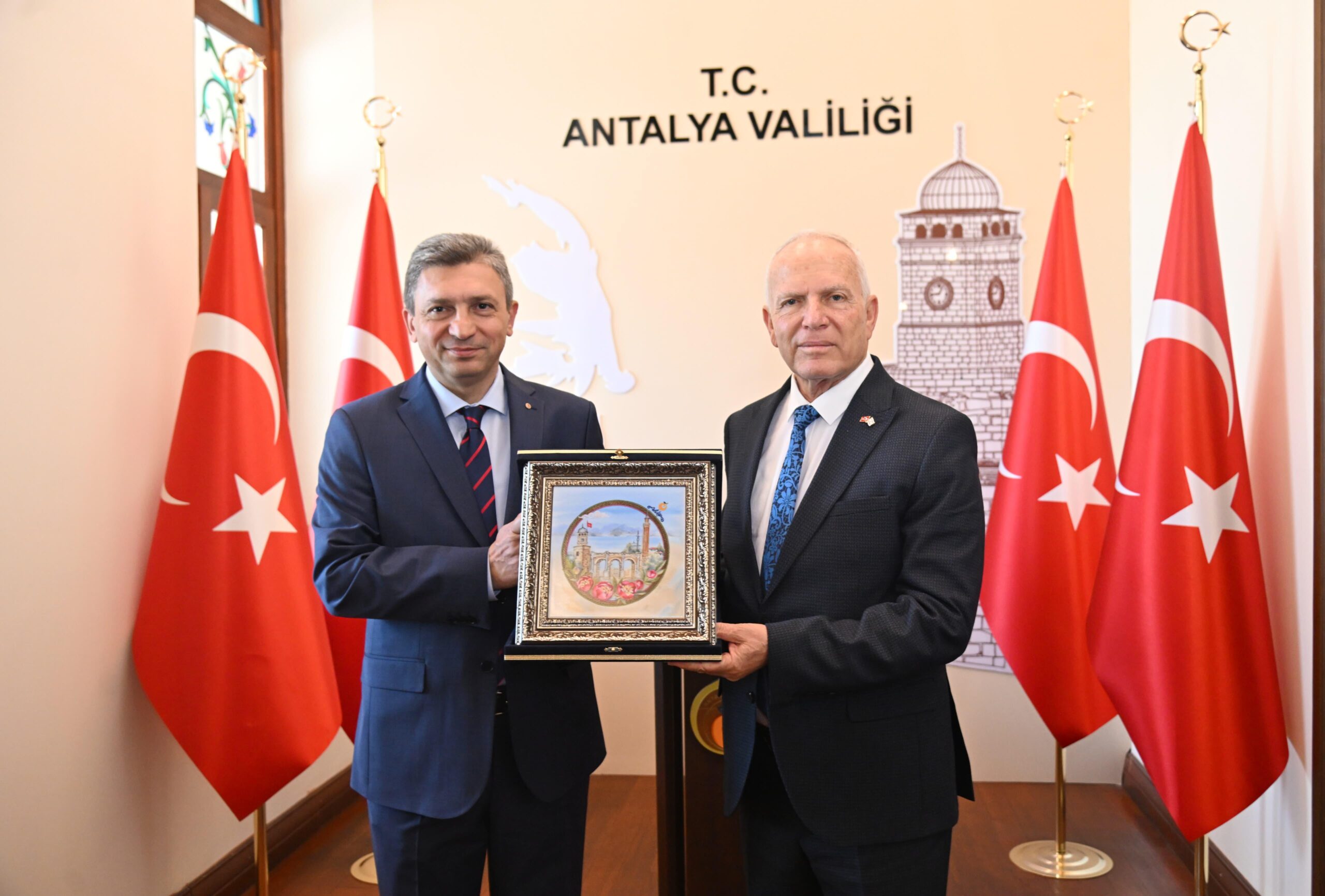 Kuzey Kıbrıs Türk Cumhuriyeti Cumhuriyet Meclisi Başkanı Zorlu Töre, Antalya