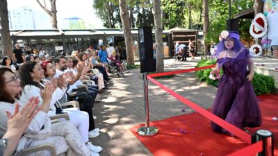 Antalya’da Muratpaşa Belediyesi’nin Engelliler Haftası için düzenlendiği defilede özel çocuklar,