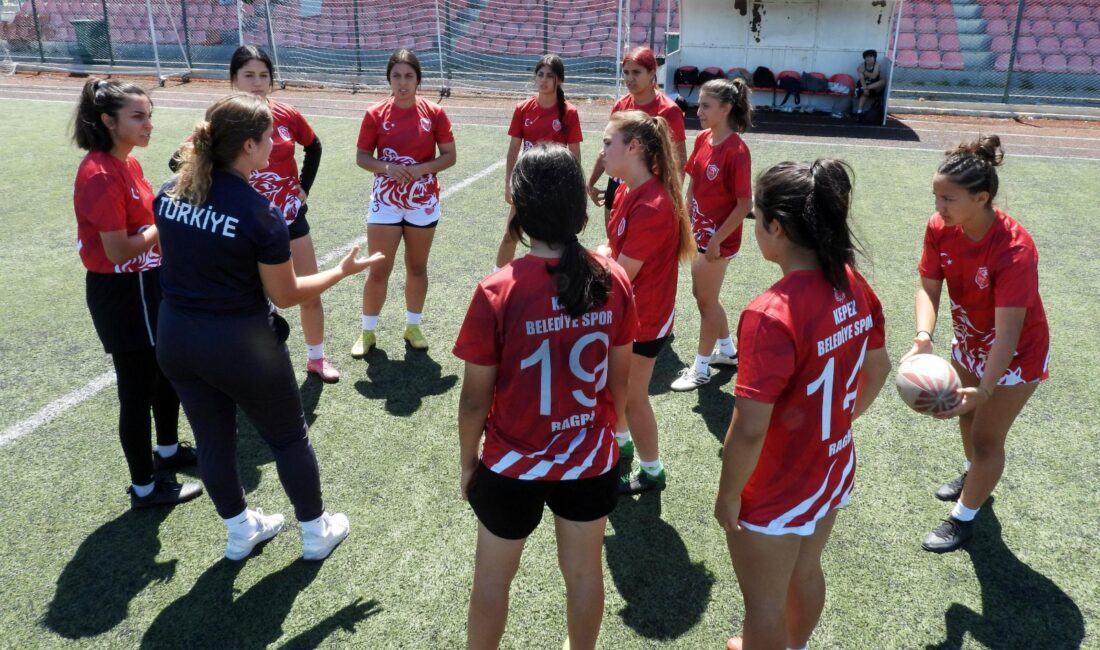 Kepez Belediyesi Spor Kulübü çatısındaki Antalya’nın ilk kız ve erkek