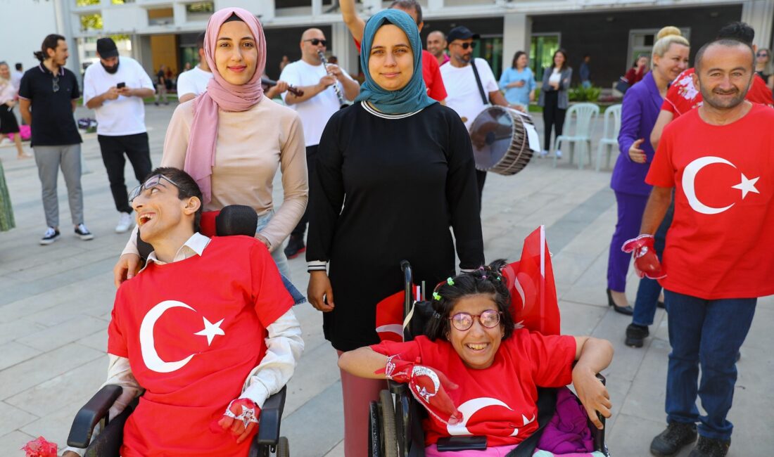 Antalya Büyükşehir Belediyesi, 10-16 Mayıs Engelliler Haftası kapsamında bir günlük