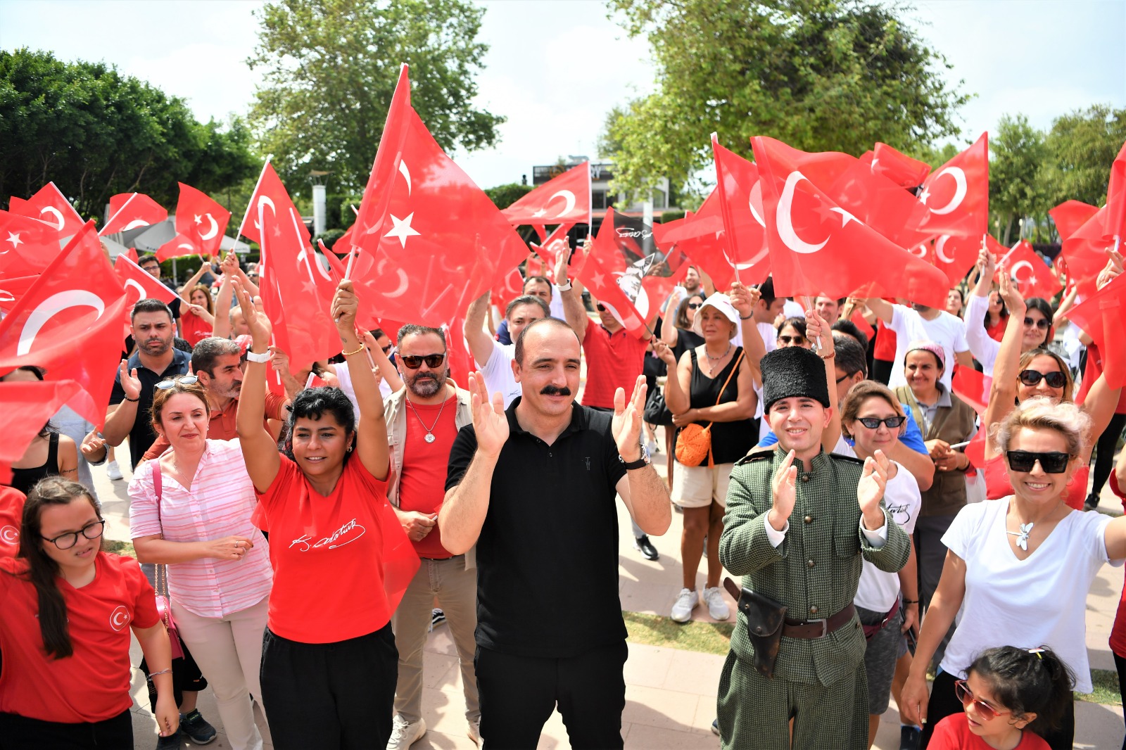Antalya Konyaaltı Belediyesi’nin 19 Mayıs Atatürk’ü Anma Gençlik ve Spor