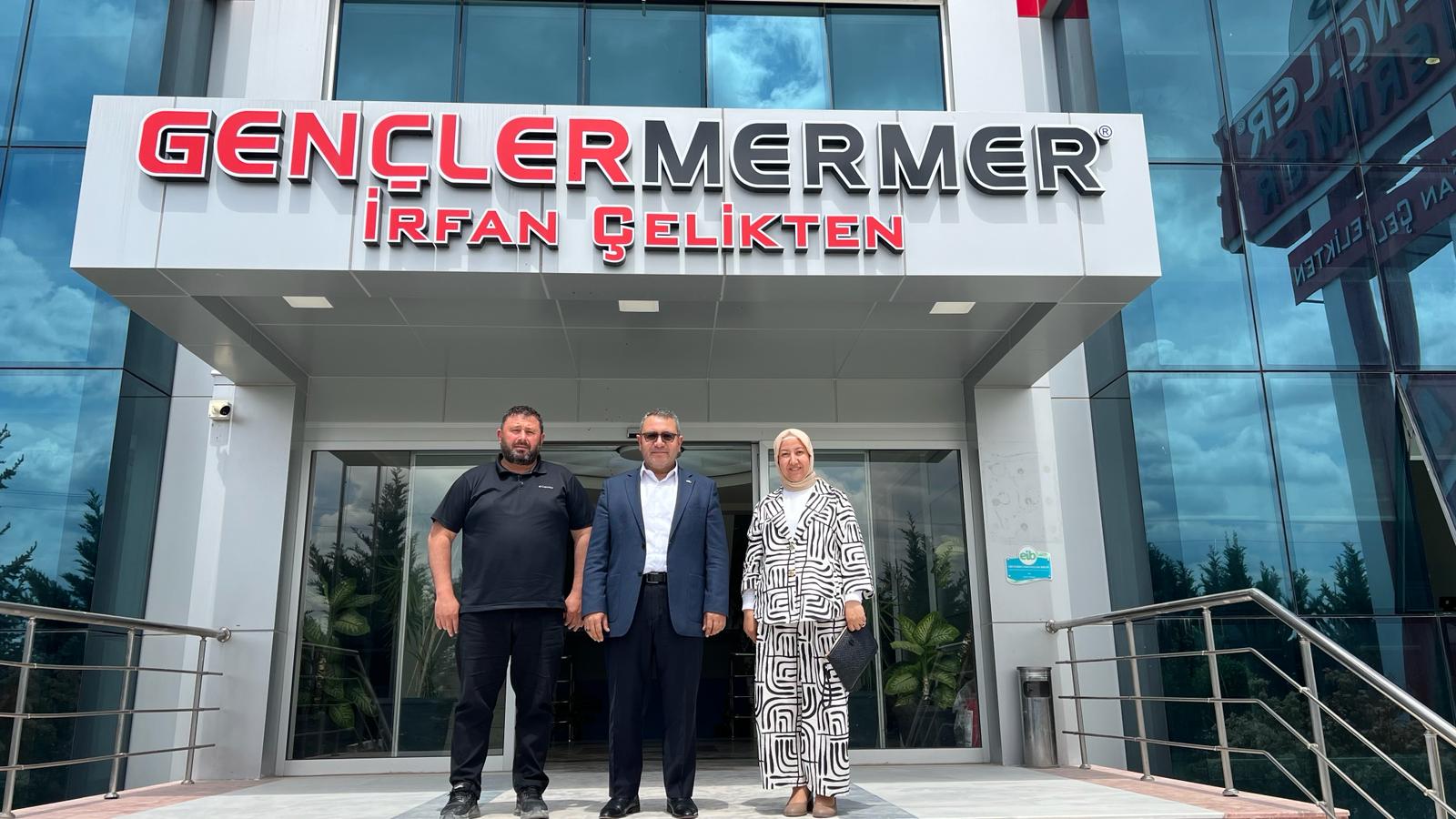 İscehisar Belediye Başkanı Seyhan Kılınçarslan, Gençler Mermer Yönetim Kurulu Başkanı