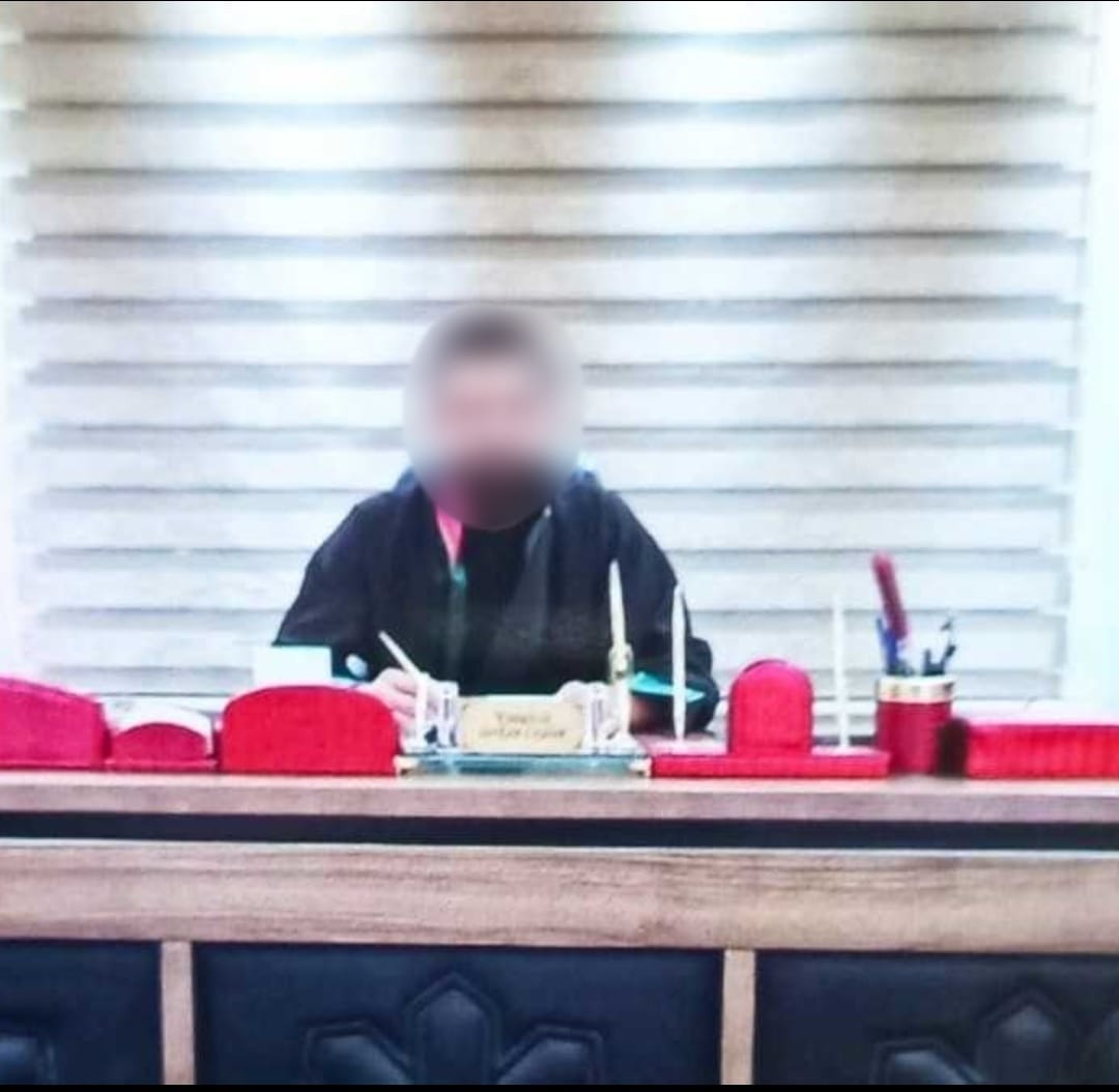 Antalya’da bir kişi, kendisini avukat olarak tanıtıp 6 kişiyi 9