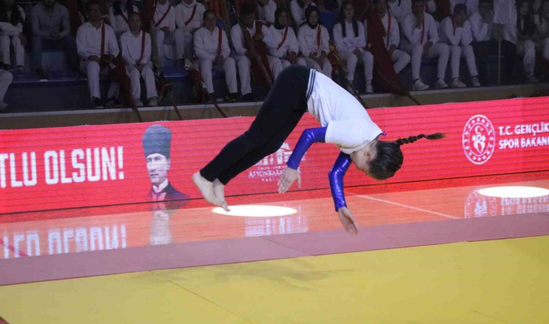 Afyonkarahisar’da 19 Mayıs Atatürk’ü Anma, Gençlik ve Spor Bayramı coşku