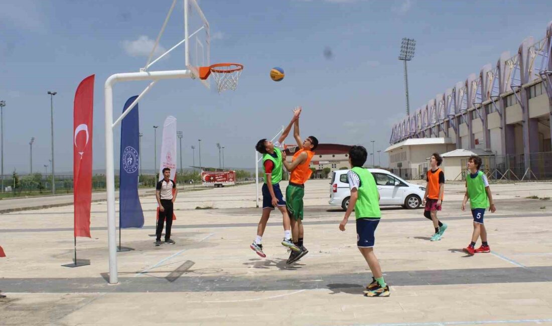 GENÇLİK VE SPOR BAKANLIĞI TARAFINDAN 81 İLDE BAŞLATILAN SOKAKLAR BİZİM