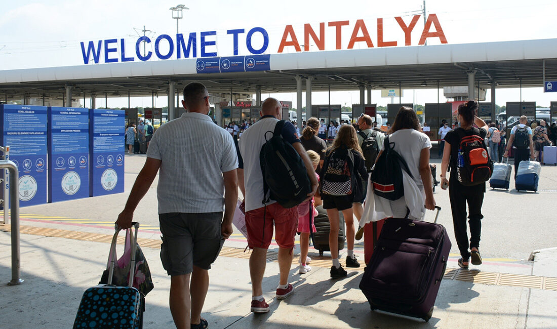 Turizmin başkenti Antalya, turizmde yeni bir rekora imza attı. Geçtiğimiz