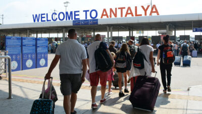 Turizmin başkenti Antalya, turizmde yeni bir rekora imza attı. Geçtiğimiz