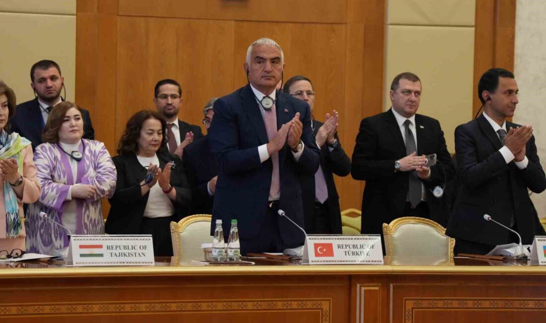 Kültür ve Turizm Bakanı Mehmet Ersoy, Türkmenistan’da düzenlenen Uluslararası Kültür