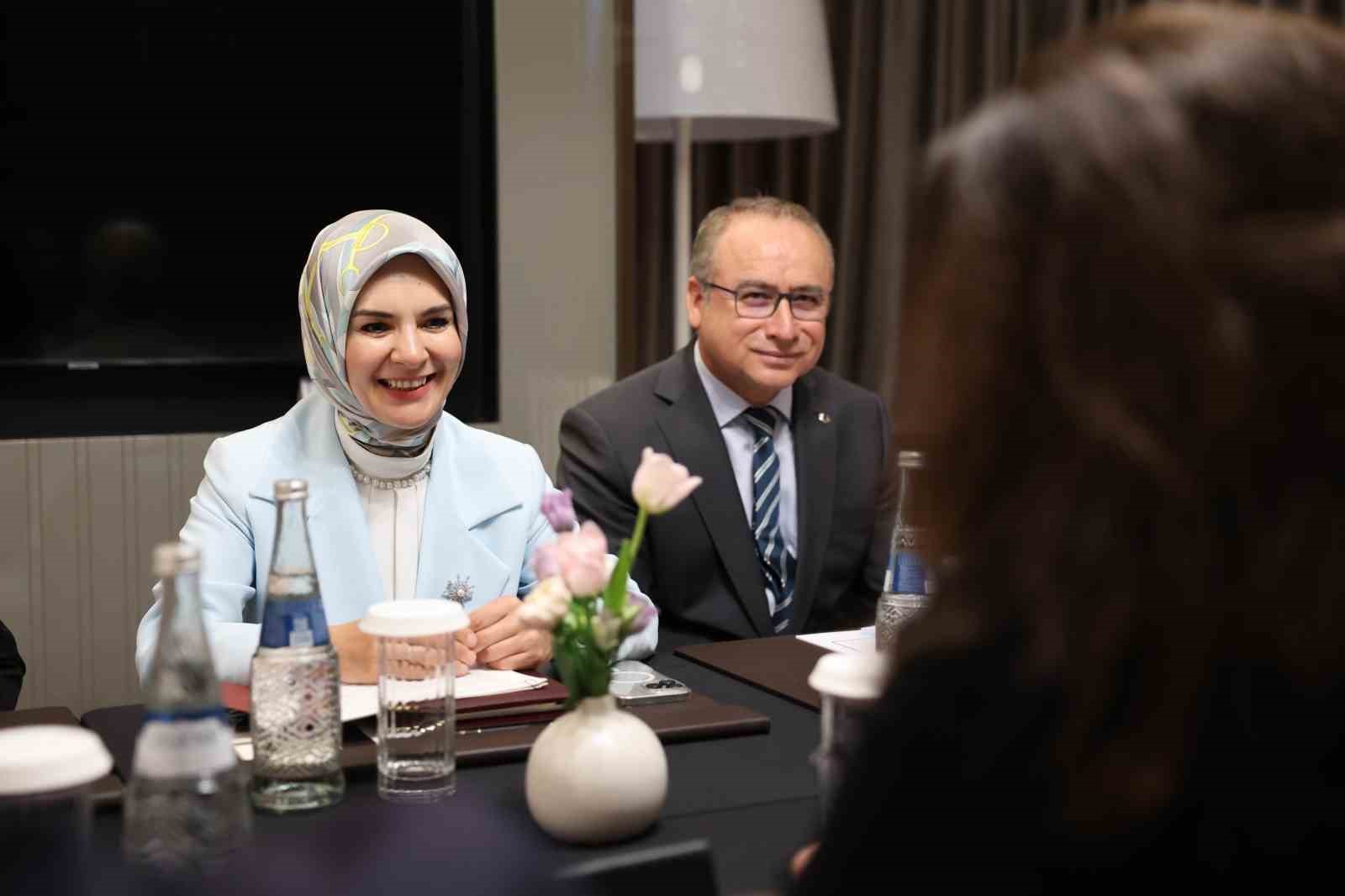 AİLE VE SOSYAL HİZMETLER BAKANI MAHİNUR ÖZDEMİR GÖKTAŞ, ÖZBEKİSTAN’IN SEMERKAND