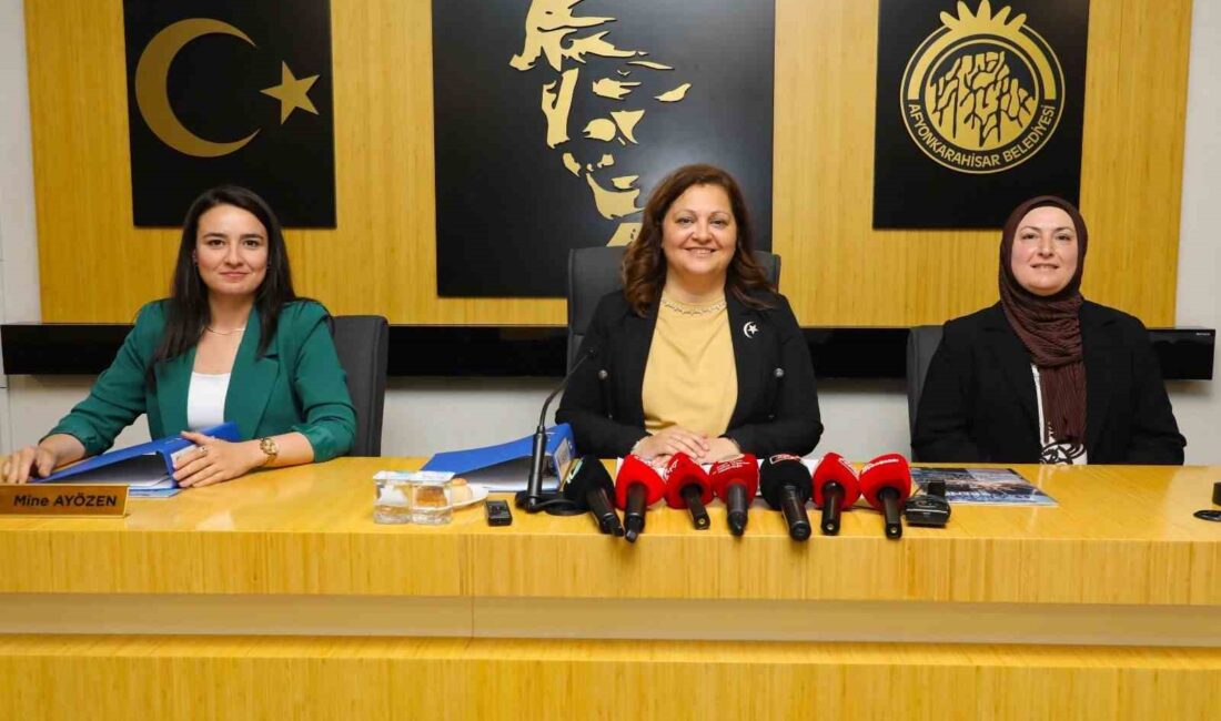 Afyonkarahisar Belediye Başkanı Burcu Köksal, belediye çalışanları için verdikleri sözü