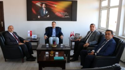 İl Milli Eğitim Müdürü Miraç Sünnetci, Bolvadin Kaymakamı Taner Bolat’ı