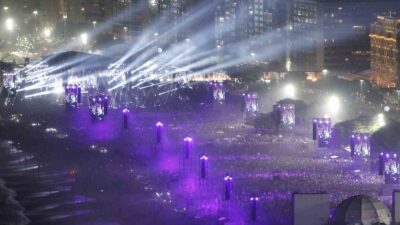 Brezilya’nın Rio de Janerio şehrindeki ünlü Copacabana plajında dün ücretsiz