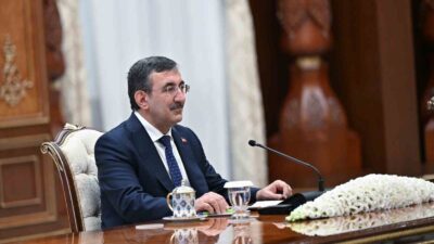 Cumhurbaşkanı Yardımcısı Cevdet Yılmaz, Taşkent’te Özbekistan Cumhurbaşkanı Şevket Mirziyoyev ile