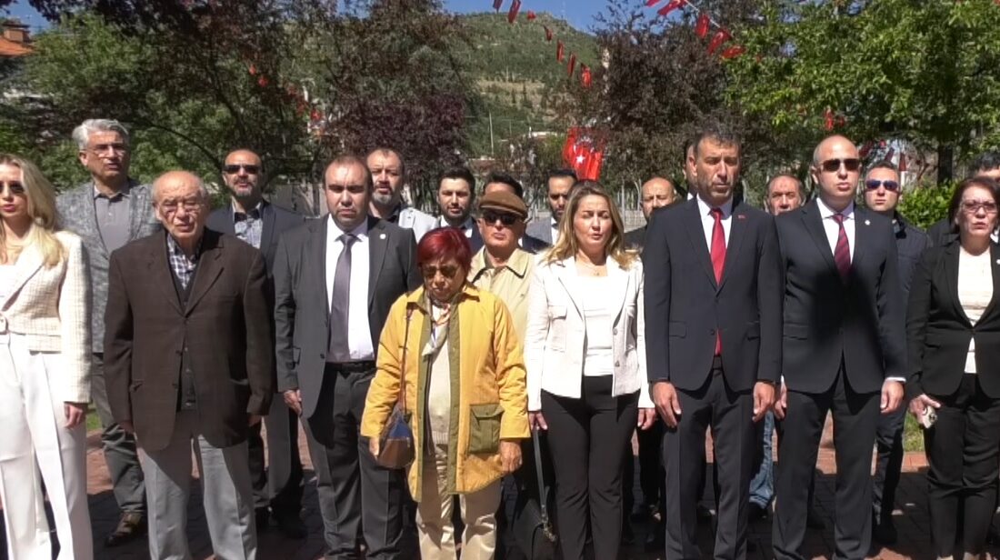 Bilimsel eczacılığın 185. yılı kapsamında 14 Mayıs Eczacılık Bayramından dolayı