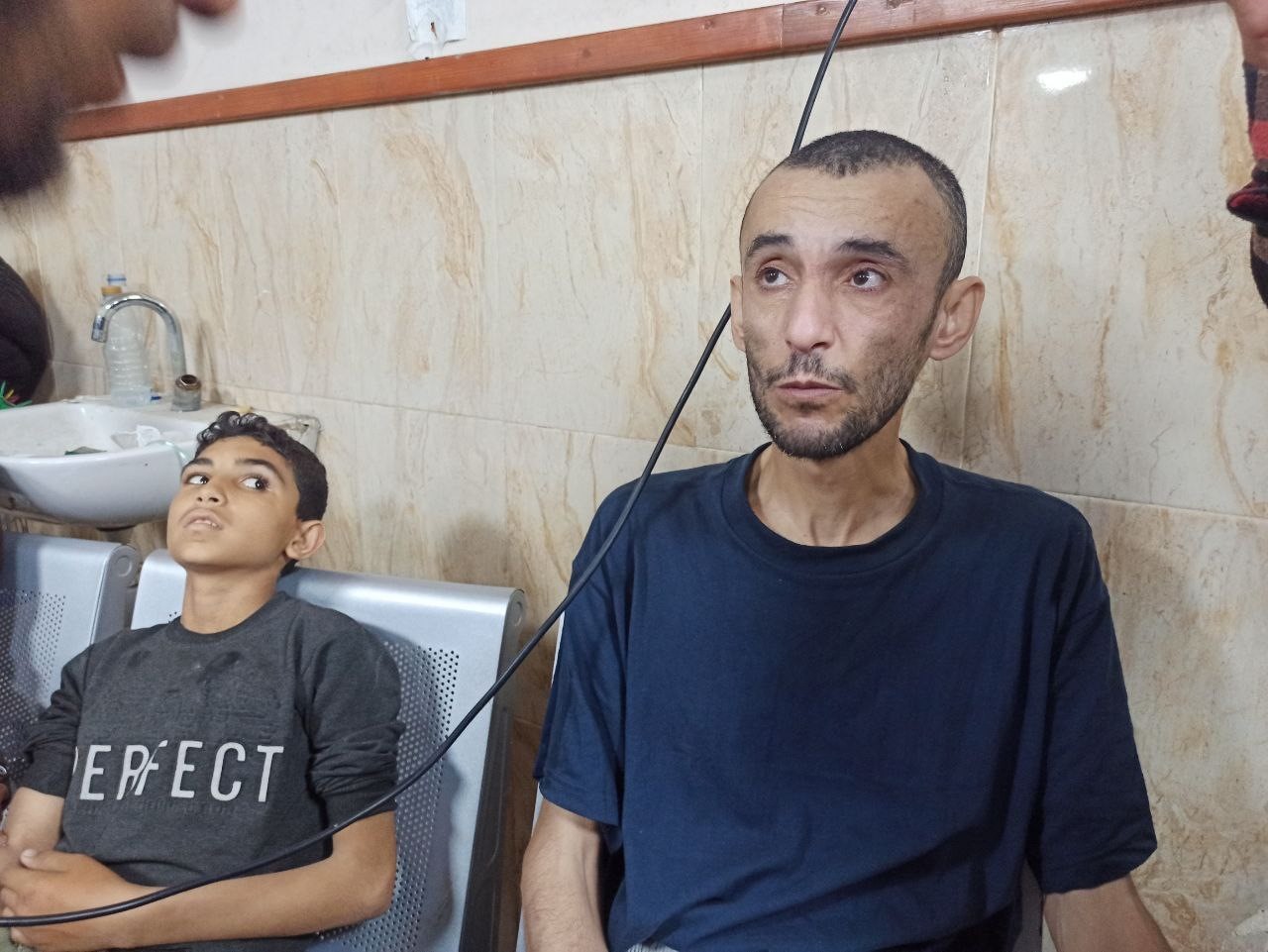 İsrail, Gazze Şeridi’ne başlattığı kara operasyonu sırasında gözaltına aldığı 30