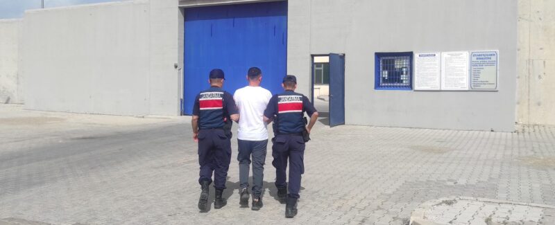 Afyonkarahisar İl Jandarma Komutanlığınca, aranan şahısların tespiti ve yakalanmasına yönelik