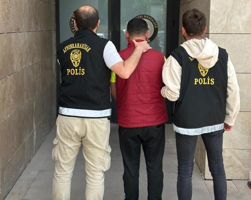 Afyonkarahisar hırsızlık suçundan 5 yıl 4 ay hapis cezası ile