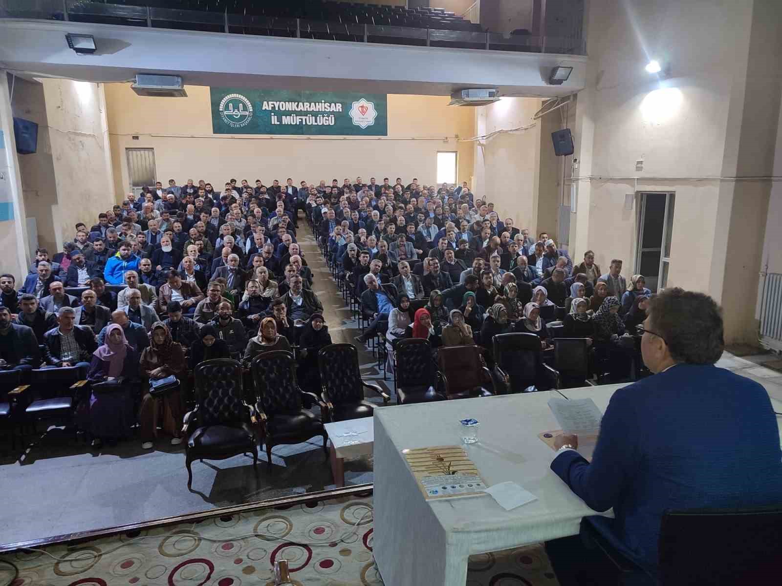 Afyonkarahisar Müftülüğü tarafından personellere yönelik yaz Kur’an kursları semineri, müftülük