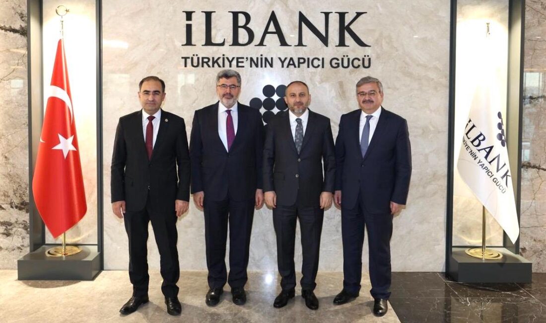 AK Parti Afyonkarahisar Milletvekilleri Ali Özkaya, İbrahim Yurdunuseven ve Dr.