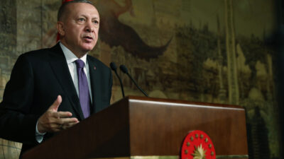 İstanbul’da yapılan Dış Ekonomik İlişkiler Kurulu Genel Kuruluna katılan Cumhurbaşkanı