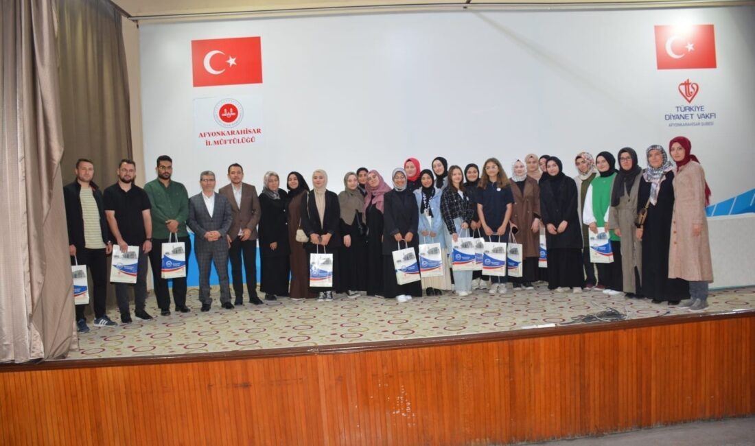 Afyonkarahisar İl Müftülüğü ’nün yürüttüğü “Genç Gönüller Çocuk Gönüllerle Buluşuyor”