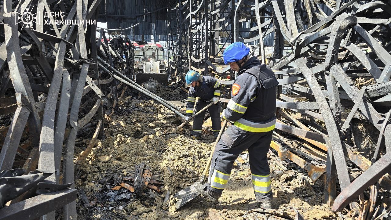 Rusya’nın Ukrayna’da inşaat malzemeleri satan bir hipermarkete cumartesi günü gerçekleştirdiği