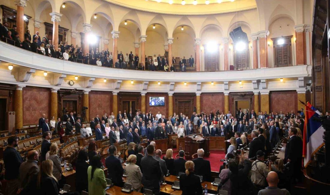 Sırbistan’da Parlamento, Cumhurbaşkanı Aleksandar Vucic’e yakın bir isim olarak öne
