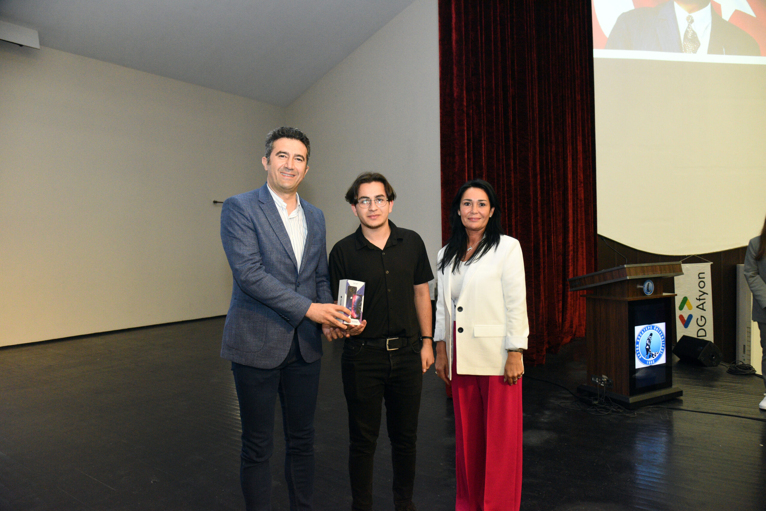 Afyon Kocatepe Üniversitesi (AKÜ) Bilgisayar Mühendisliği Kulübü ile Google Developer