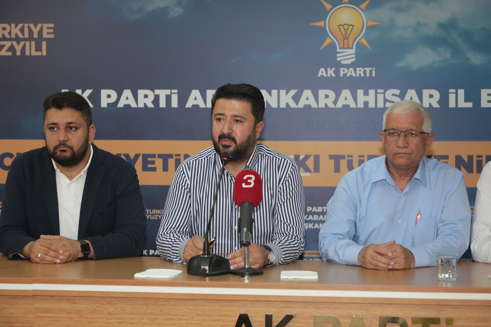 AK Parti Afyonkarahisar İl Başkanlığı’nda il başkanlığı seçimi için temayül