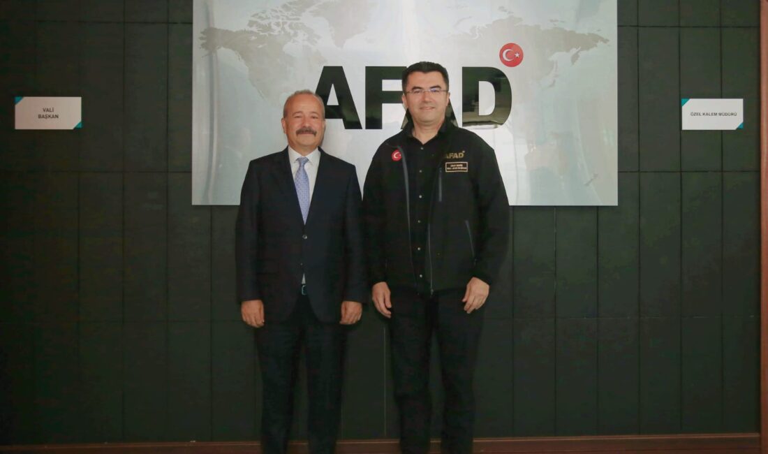 Milliyetçi Hareket Partisi Afyonkarahisar Milletvekili Mehmet Taytak, Şuhut İlçe Merkezinde