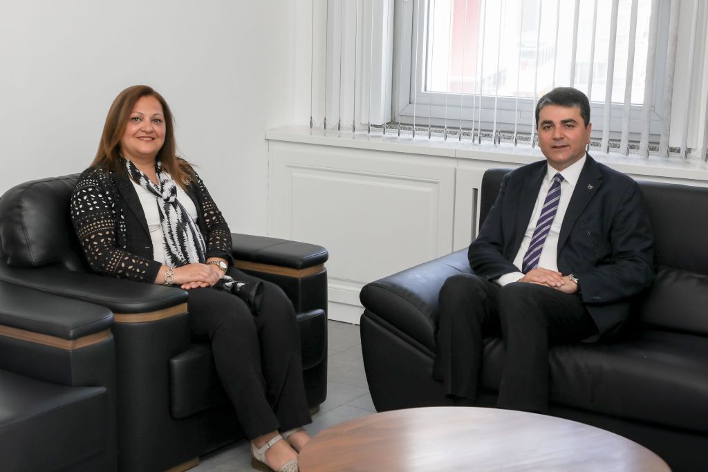 Demokrat Parti Genel Başkanı Gültekin Uysal, Belediye Başkanı Burcu Köksal’ı