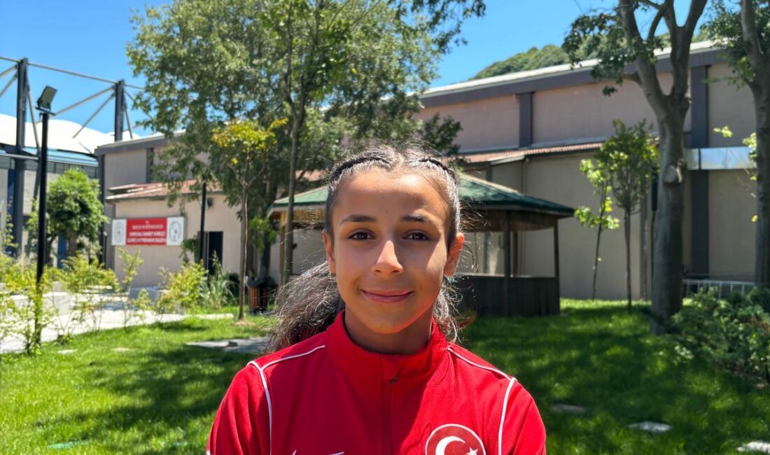 Afyonkarahisarlı milli sporcu Fatma Yılmaz, Sırbistan’da düzenlenen U17 Avrupa Güreş