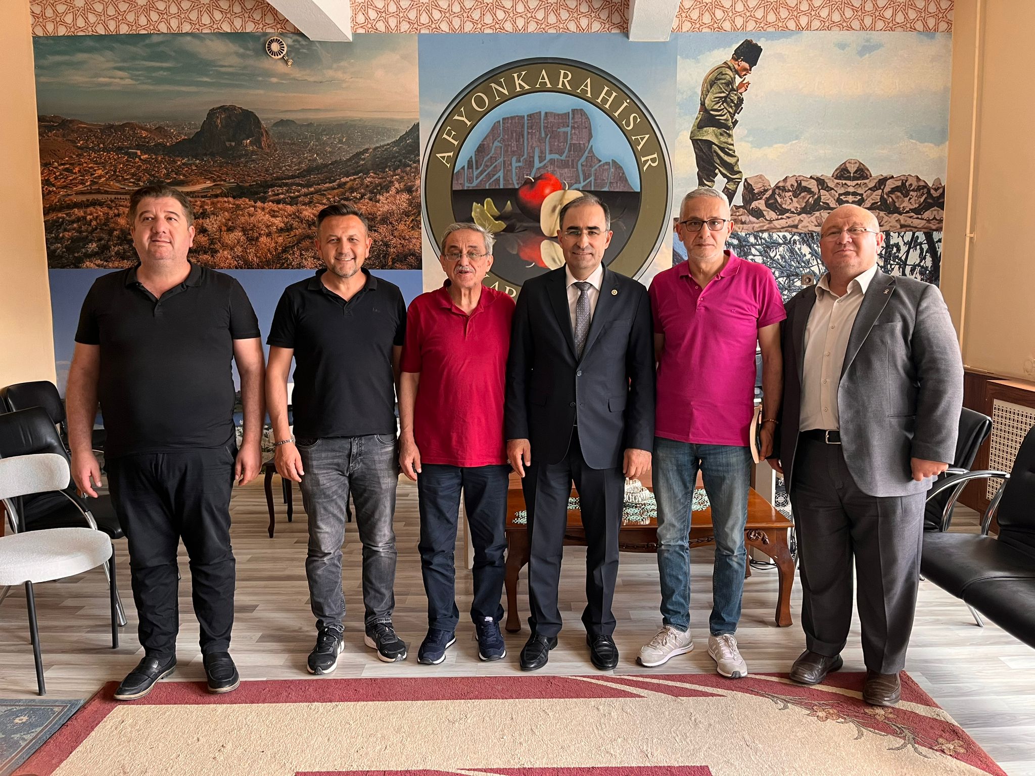   AK Parti Afyonkarahisar  Milletvekili Dr. Hasan Arslan, hafta sonu