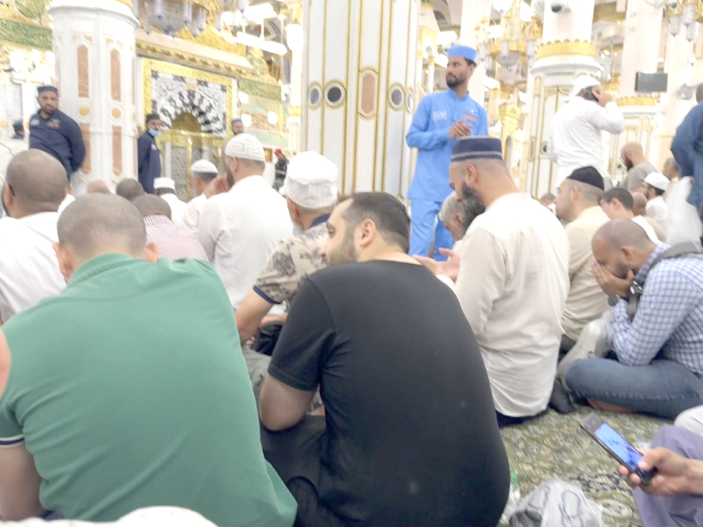 Dünya’nın dört bir tarafından Mekke-i Mükerreme’ye gelen hacı adayları, menasikleri