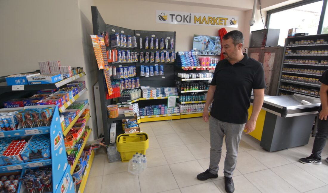 Sandıklı Belediye Başkanı Adnan Öztaş, yaz sezonuna hazırlık kapsamında Sandıklı