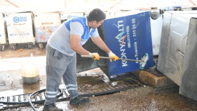 Öz kaynaklarıyla üretime odaklanan Antalya Konyaaltı Belediyesi, atıkların toplanması amacıyla