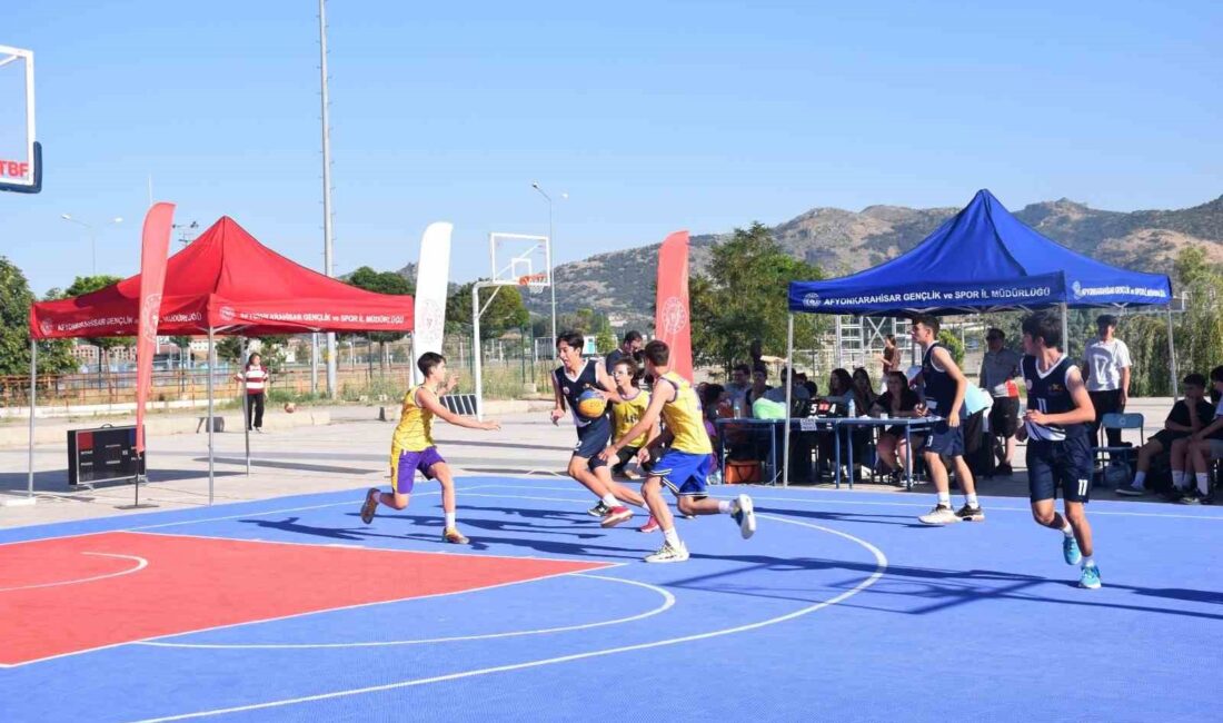 Afyonkarahisar’da gerçekleştirilen 3X3 Sokaklar Bizim Basketbol Müsabakaları Ege Bölgesi Grup