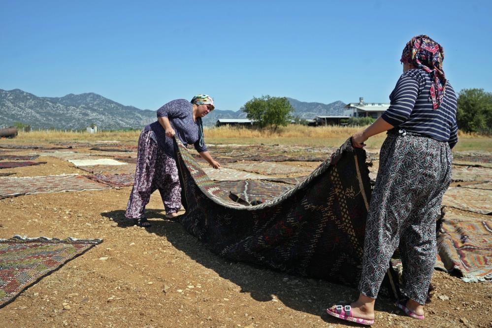Antalya’da Türkiye’nin dört bir yanından toplanan 20 bini geçkin el