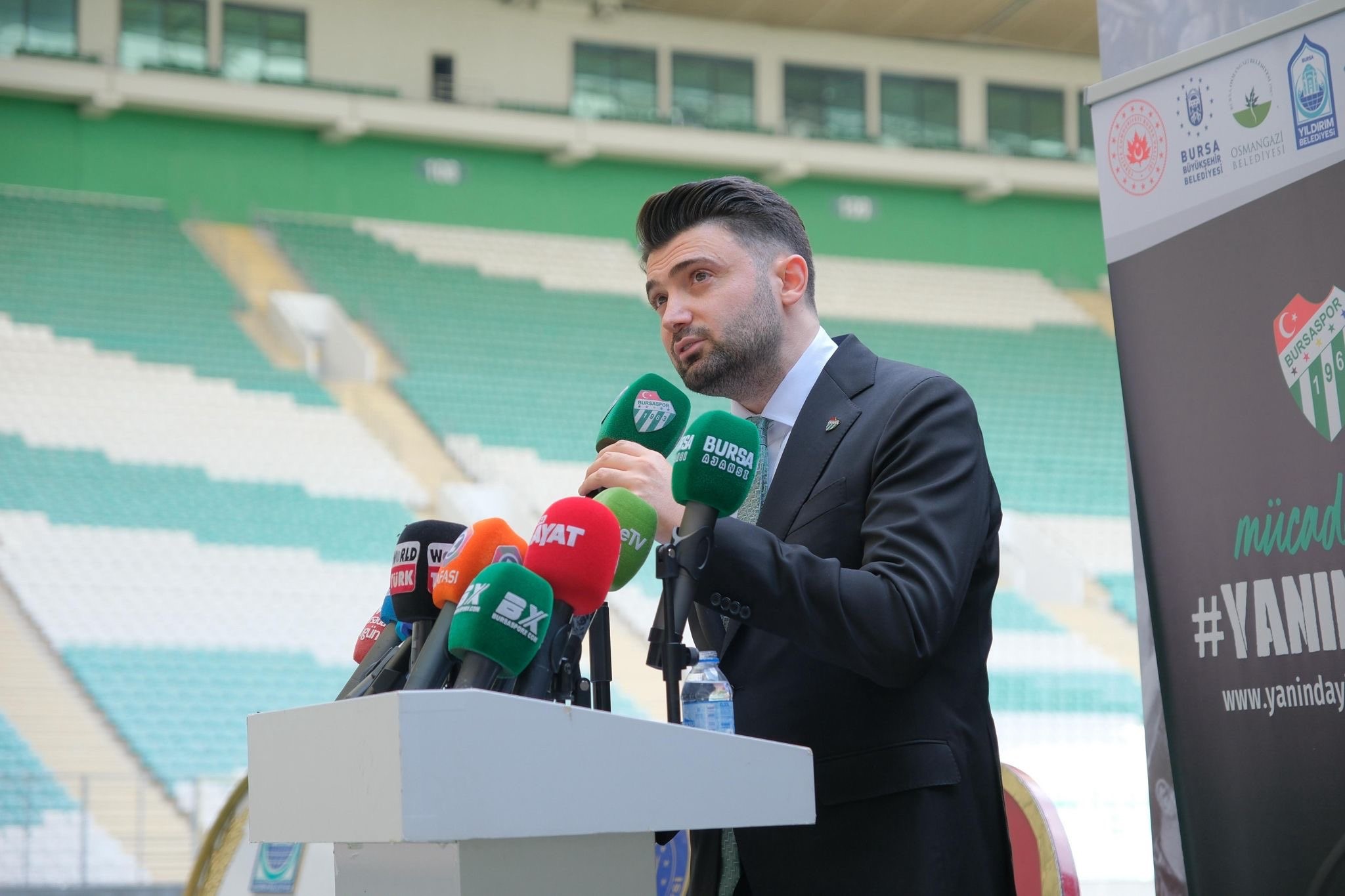 Bursaspor Başkanı Enes Çelik, kulübün 61. kuruluş yıl dönümünüyle ilgili
