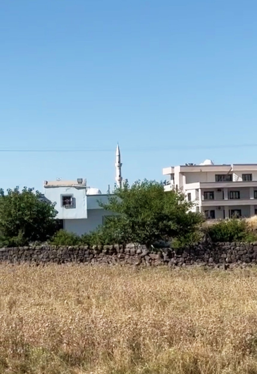 Şırnak’ın İdil ilçesinde cami hoparlöründen Dicle Elektrik’in kaçak kontrol ekibine