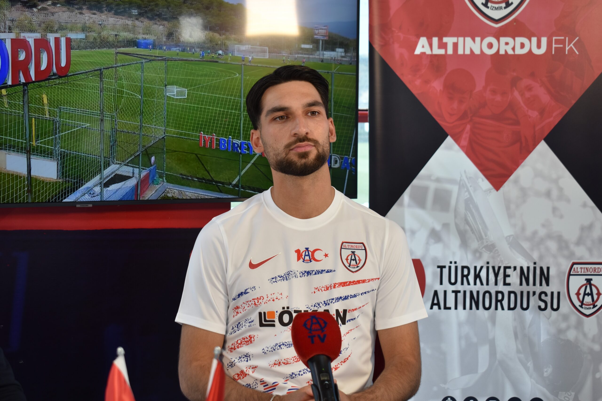 TFF 2. Lig ekiplerinden Altınordu, transfer çalışmaları kapsamında Alman ekiplerinden