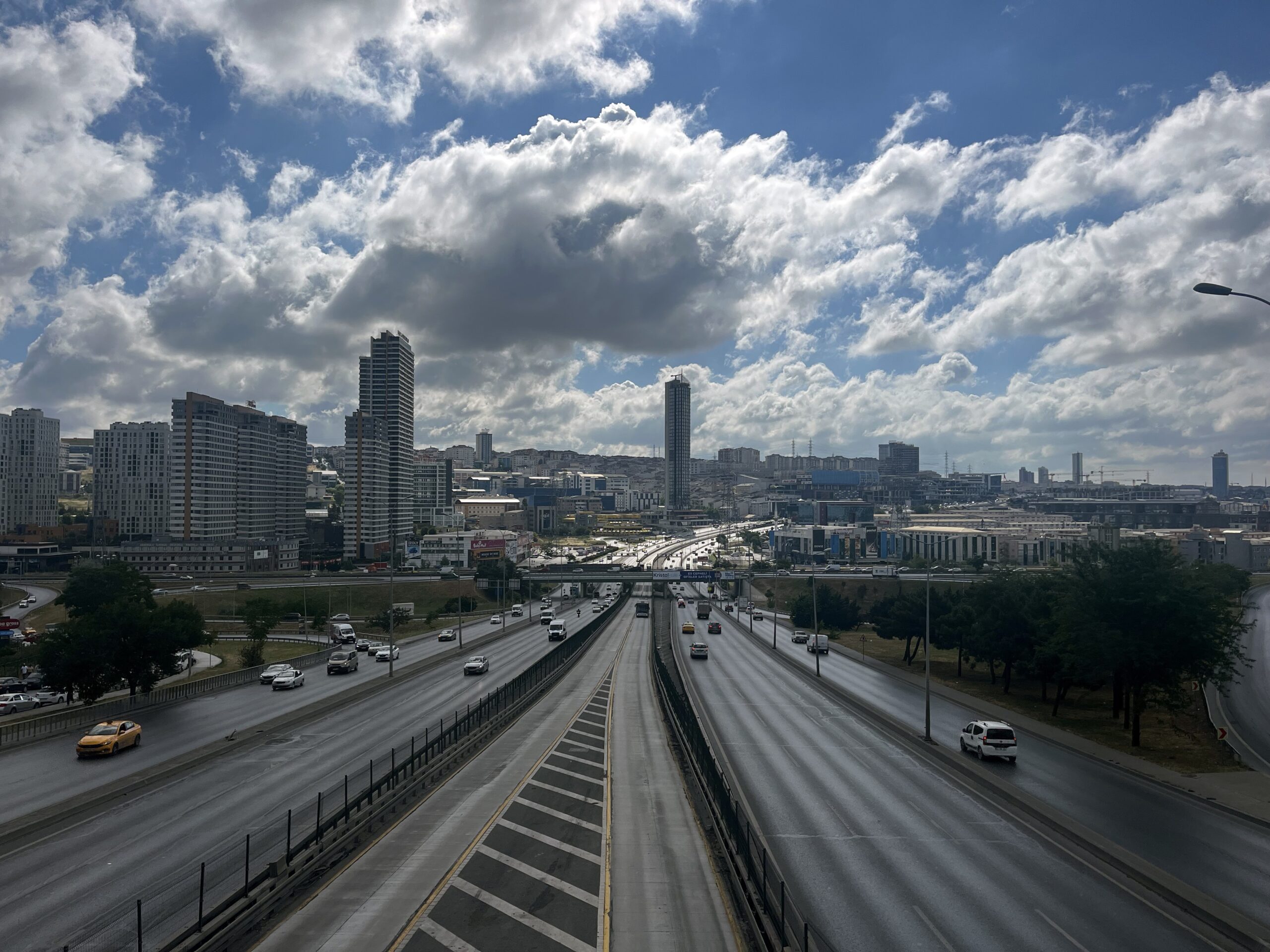 9 günlük bayram tatilinin ardından tatile giden vatandaşların İstanbul’u terk