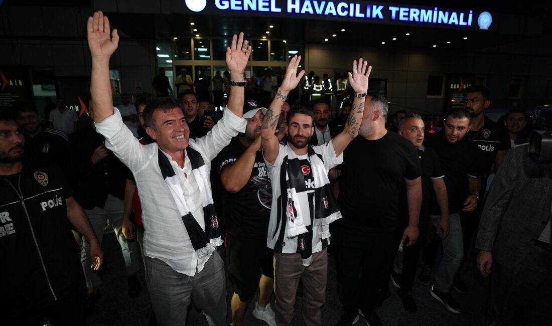 Beşiktaş’ın transfer görüşmelerine başlandığını Kamuyu Aydınlatma Platformu’na (KAP) duyurduğu 31