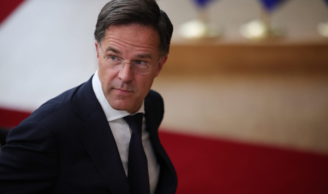 NATO, Hollanda Başbakanı Mark Rutte’yi yeni genel sekreter olarak onayladı.