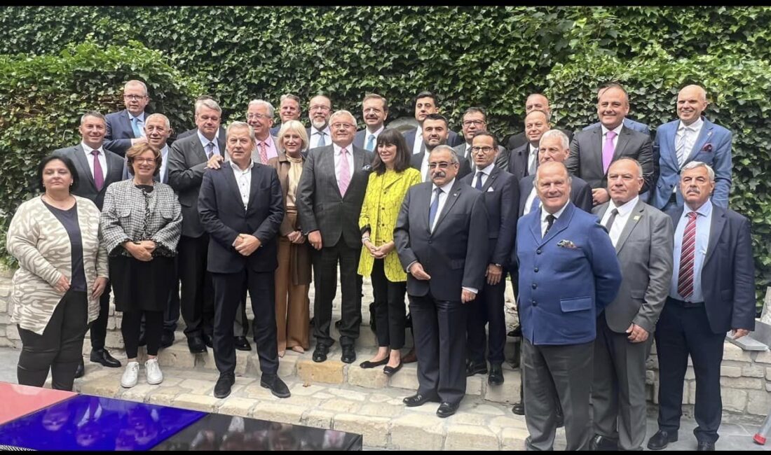 Serteser, Eurochambres Genel Kurulu’na katıldı Dünya Odalar Federasyonu ve TOBB Başkanı M. Riftat Hisarcıkılıoğlu’nun Başkan